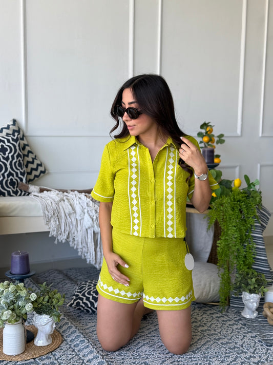 Conjunto Verde Llamativo